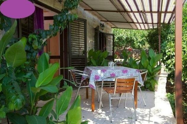 Apartments Marcela Stari Grad - Photo5