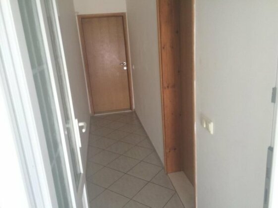 Apartments Nives Stari Grad - Photo2