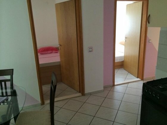 Apartments Nives Stari Grad - Photo4