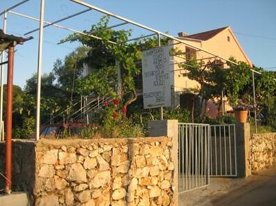 Guesthouse Eljuga Family - Photo5
