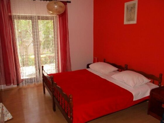 Guesthouse Nena - Photo2