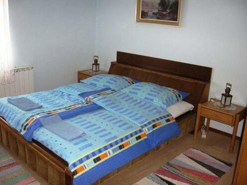 Apartment Sanja - Photo2