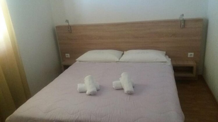 Apartments Ivan Starigrad - Photo3