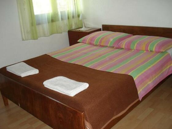 Apartments Mia Starigrad - Photo3
