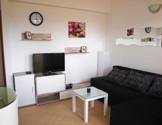 Apartments Nova Starigrad - Photo3