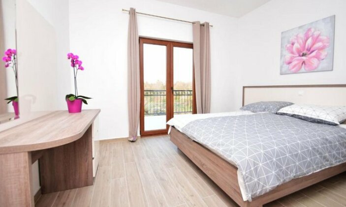 Apartments Paklenica Starigrad - Photo3
