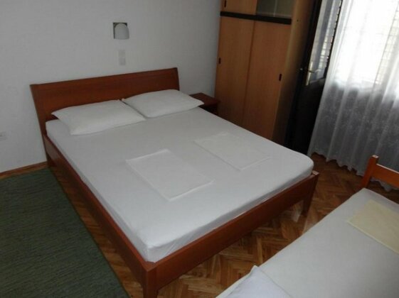 Apartments & Rooms Luka - Photo3