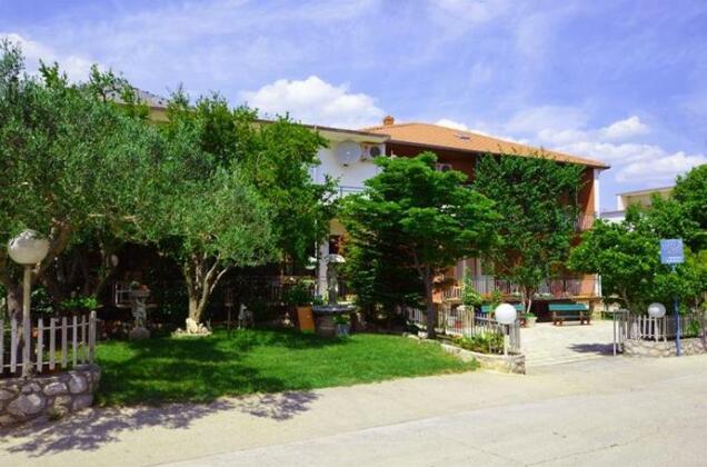 Guest House Tinka - Photo2