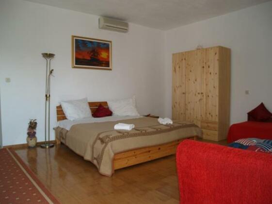 Holiday Home Ante Starigrad - Photo4