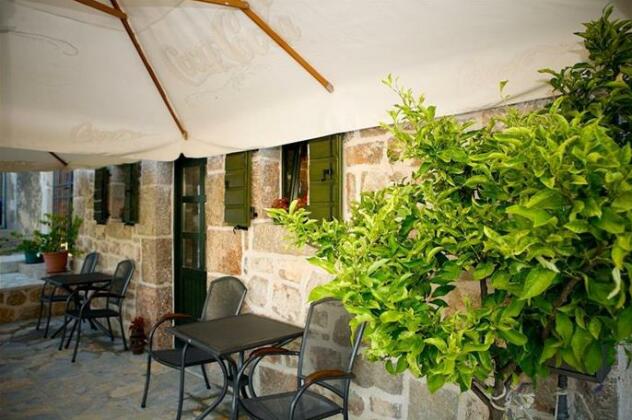 Stone House Marasovic - Photo3