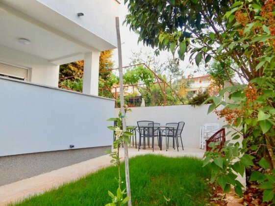 Apartments Mira Stinjan - Photo4