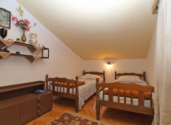 Apartments Slavica 382 - Photo3