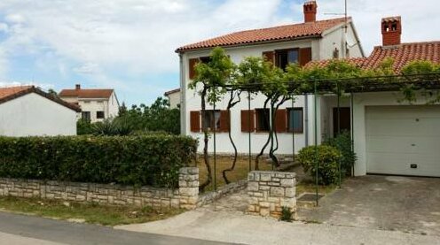 Holiday Home Din - Photo2
