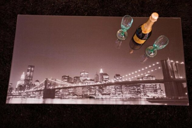 Summer Orchid - Photo3