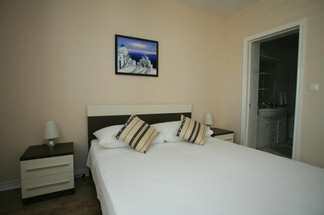 Luxury Accommodation Mirula - Photo4