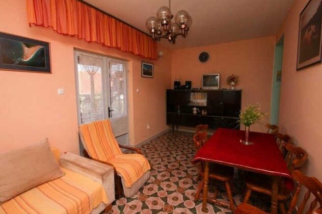 Apartments Spacious Summer House - Photo3