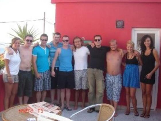 Funky Donkey Hostel - Photo5