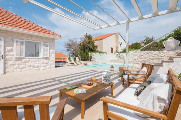 Villa Dolce Vita Sutivan - Photo2