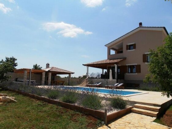 Villa Stokovci - Photo2