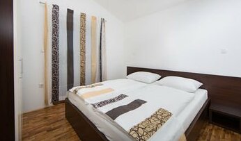 Jana Residence - Photo5