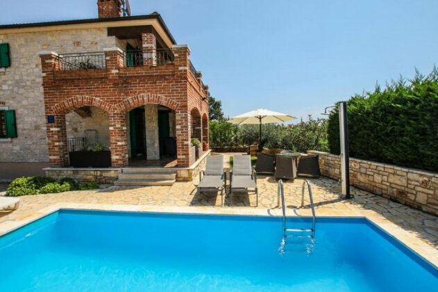 Villa Istriana Jakob with pool