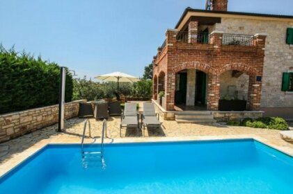 Villa Istriana Jakob with pool