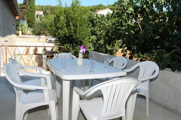 House by the sea - Tisno - Photo2