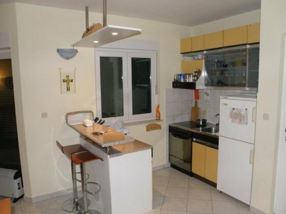 Tisno Strijelac Apartment - Photo5
