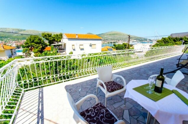 Apartments Ivana Trogir - Photo2