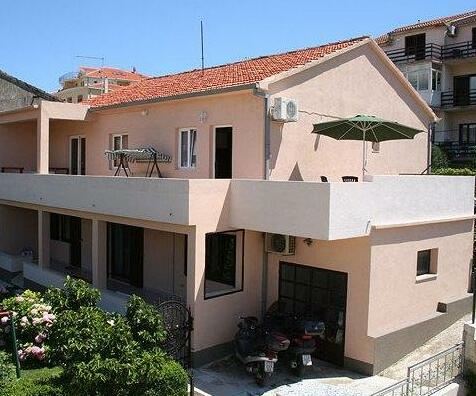 Apartments Orlic Trogir