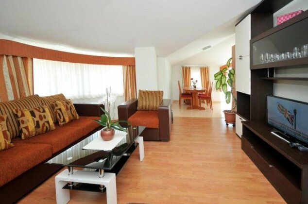 Apartments Villa Lida - Photo2