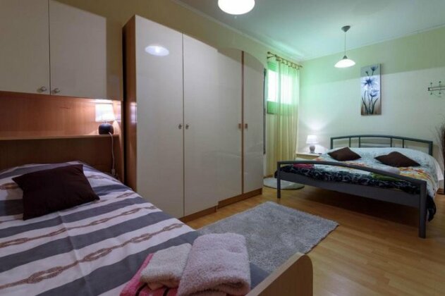 Holiday Home Sandra Trogir - Photo5