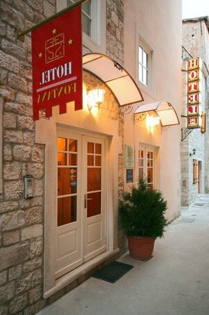 Hotel Villa Fontana Trogir - Photo2