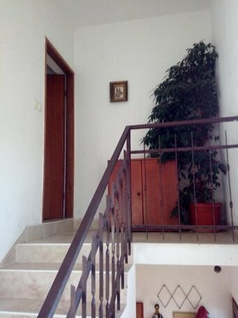 Lora Trogir - Photo3
