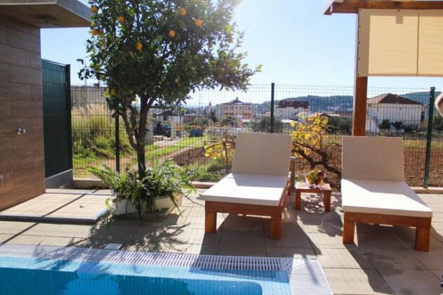 Luxury apartment with private pool - Photo5