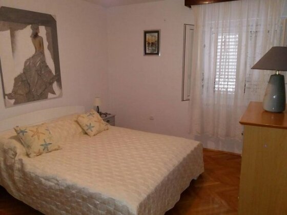 Perina - Photo4