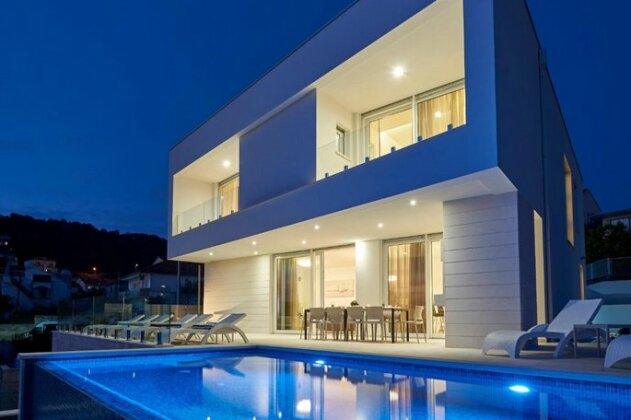 Villa Trogir - Photo2