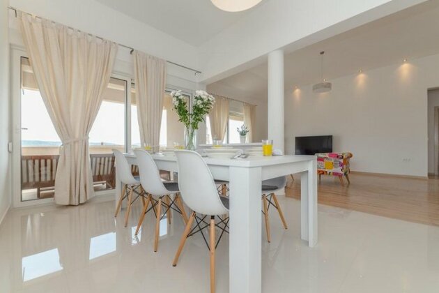 Apartments Kampanel Turanj - Photo2