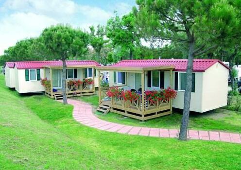 Adriatic Kamp Mobile Homes Park - Photo2