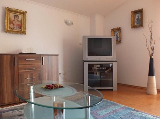 Apartments and rooms PUNTA - Photo4