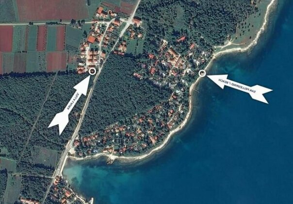 Holiday Home Laura Umag - Photo4