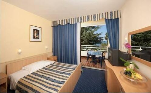 Hotel Sol Sipar for Plava Laguna - Photo3