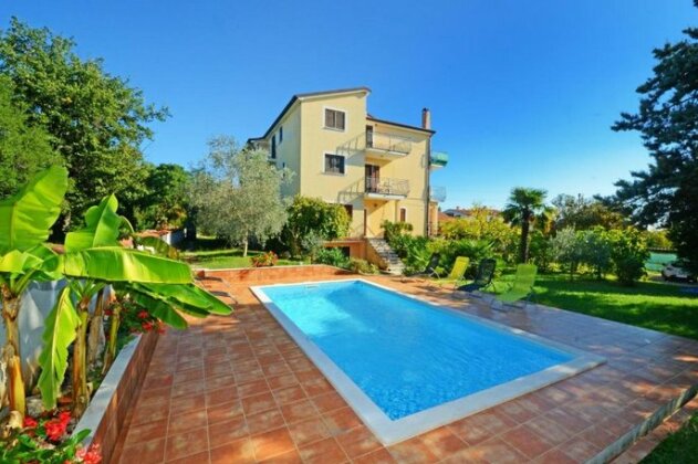 ALBINA house with apartments - Photo4