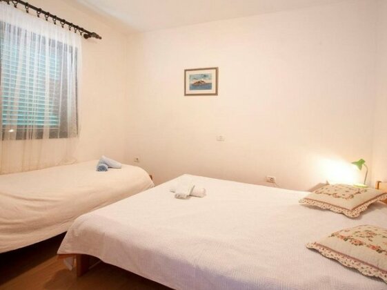 Apartments Jobst Vela Luka - Photo4