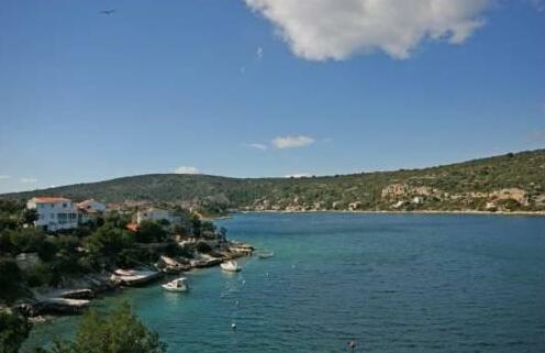 Apartments Loncar Vinisce - Photo3