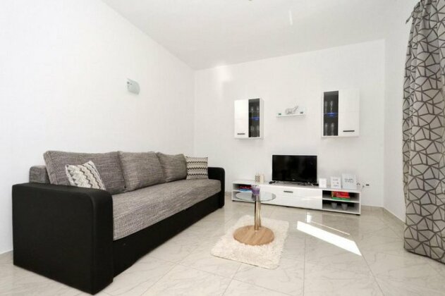 Holiday Home Mery - Photo4