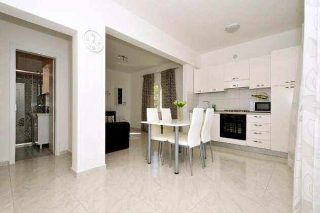 Holiday Home Mery - Photo5