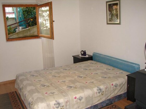 Apartments Jaksa Vis - Photo2