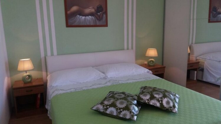 Apartments & Rooms Vitt - Photo4