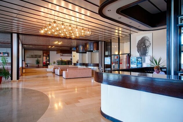 Hotel Issa - Photo4